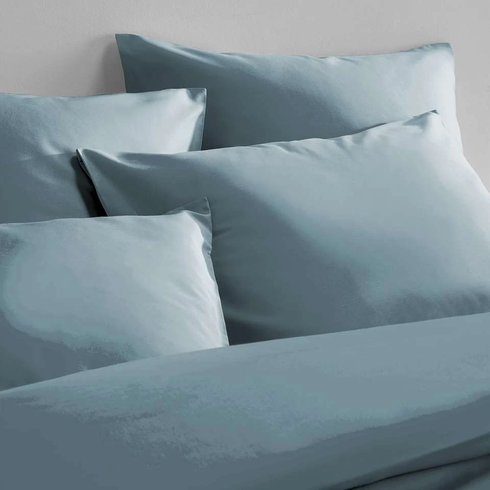 De Witte Lietaer Dekbedovertrek Katoen Satijn Olivia - 240 X 220 Cm - Groen 3 De Witte Lietaer Dekbedovertrek Katoen Satijn Olivia - 240 X 220 Cm - Groen - Afbeelding 3